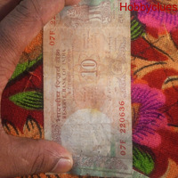 10 ₹ ka notes h
