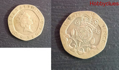 Queen Elizabeth 11, 20 PENCE Coin for sale year -1995